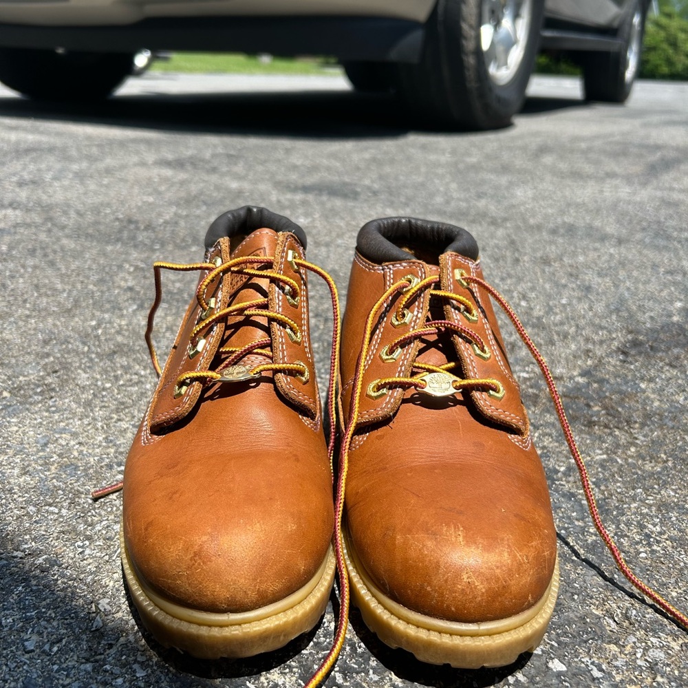 Timberland Brown Ankle Boots with Classic Design